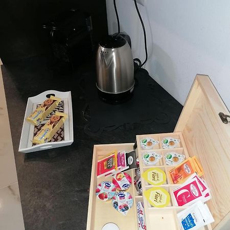 Fiumicino Aeroporto Casa Vacanze Orchidea 외부 사진